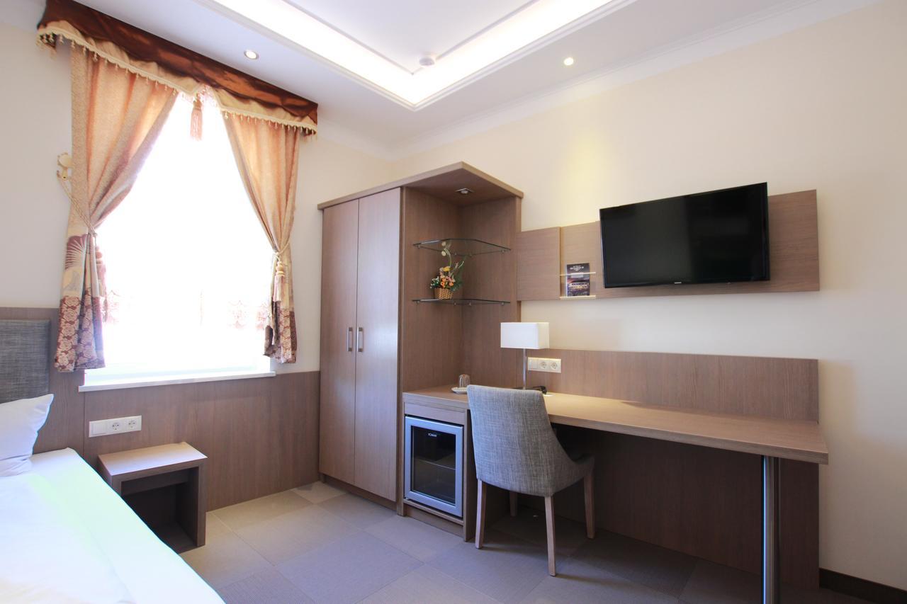 Hotel Europaeischer Hof Elsterwerda Екстериор снимка